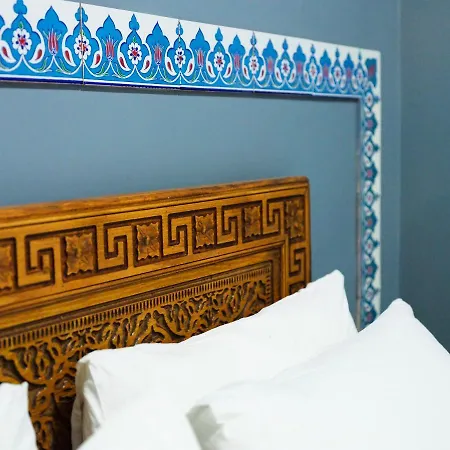 Elele Boutique Aparts 4*