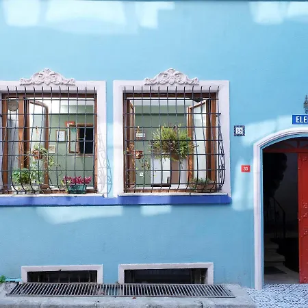 Elele Boutique Aparts Стамбул