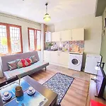Elele Aparts Aparthotel