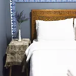 Aparthotel Elele Aparts 4*