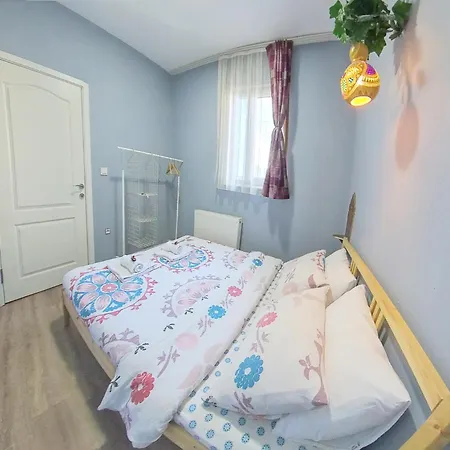 Aparthotel Elele Boutique Aparts 4*