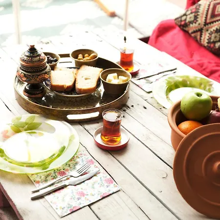 Elele Boutique Aparts Aparthotel 4*