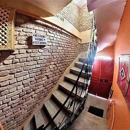 Elele Aparts Aparthotel 4*