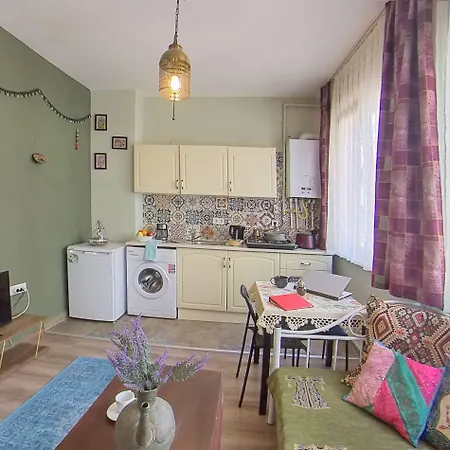 Elele Aparts Apart Otel İstanbul