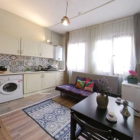 Aparthotel Elele Aparts